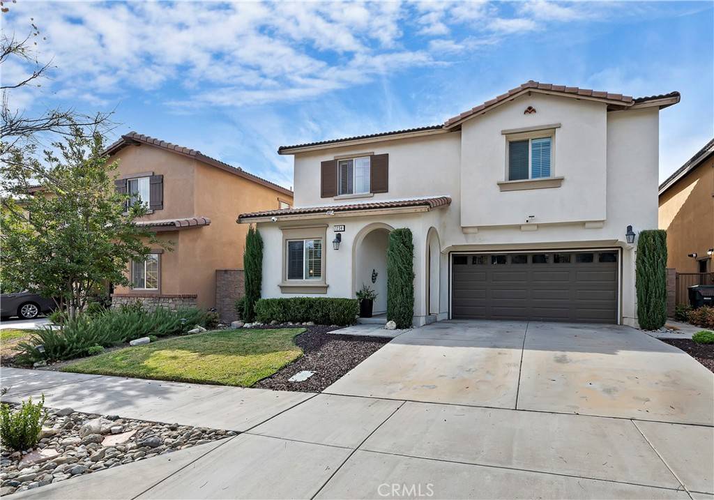 Fontana, CA 92336,7234 Turnstone CT