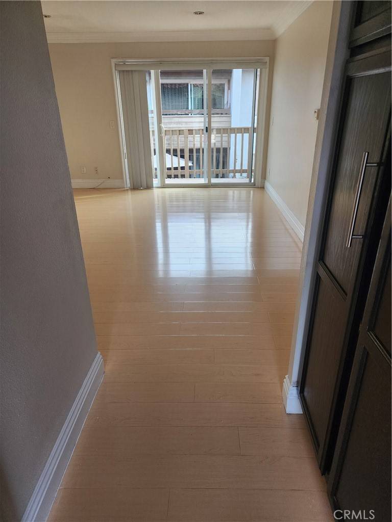 Santa Ana, CA 92704,2521 W Sunflower AVE W #T2