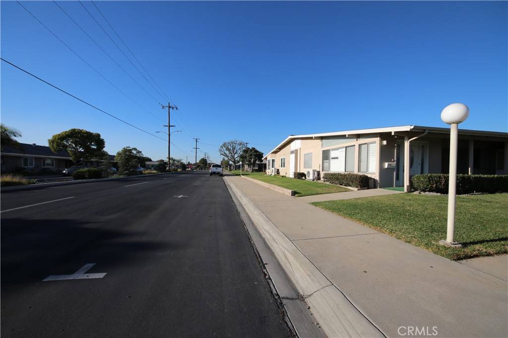 Seal Beach, CA 90740,13350 Saint Andrews DR #68F
