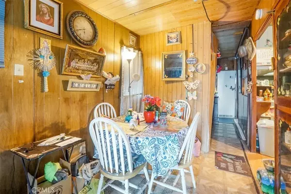 Cabazon, CA 92230,52075 Esperanza AVE