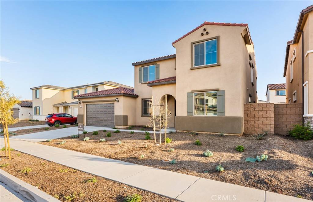Riverside, CA 92503,13037 York Mountain DR