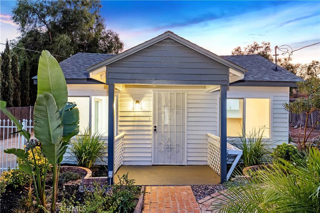 6860 Gaylord ST, Riverside, CA 92505