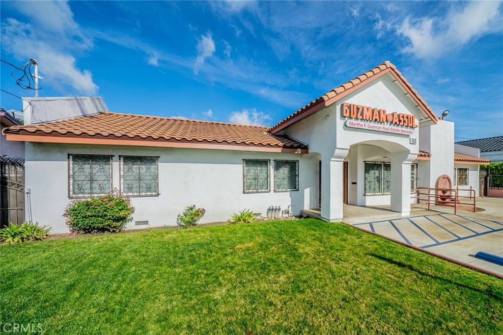 Fontana, CA 92335,16838 Ivy AVE