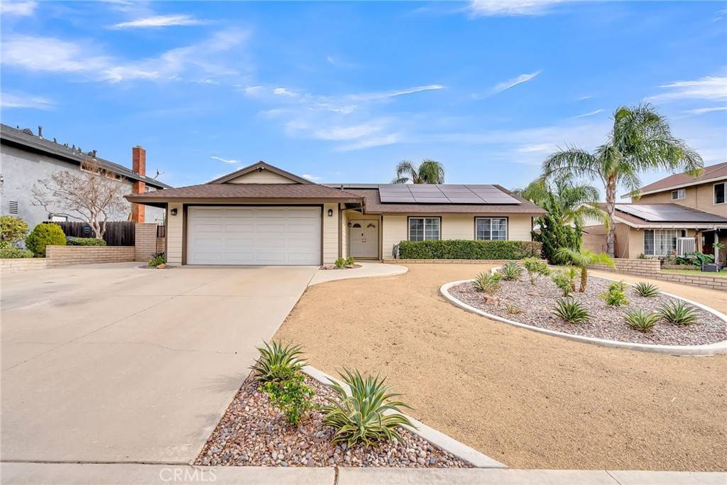1013 Geronimo AVE, Bloomington, CA 92316