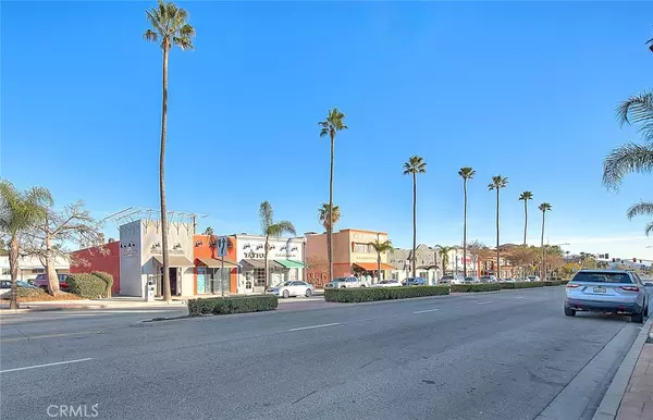 Fontana, CA 92335,8620 Sierra AVE