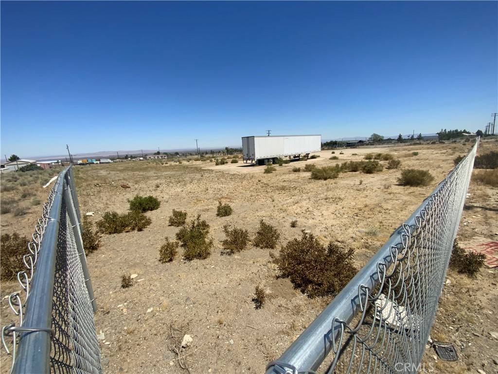 2652 Phelan RD, Pinon Hills, CA 92372