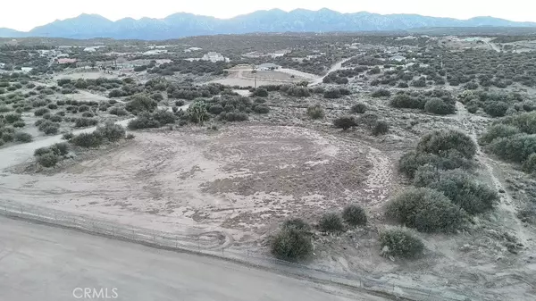 Hesperia, CA 92344,11376 Medlow AVE