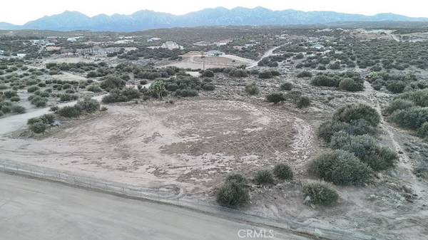 Hesperia, CA 92344,11376 Medlow AVE