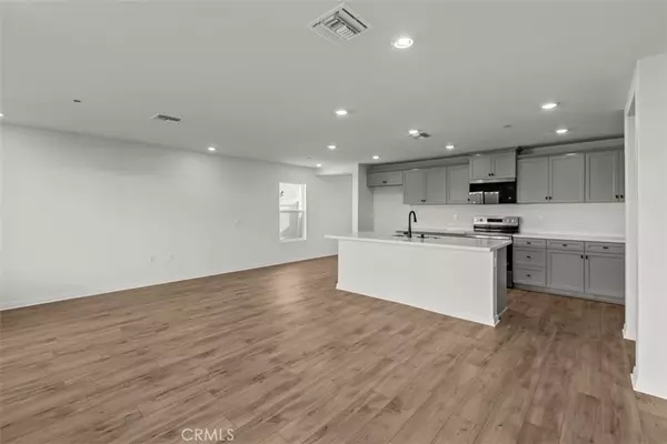 Nuevo, CA 92567,28280 Golden Spring Dr. DR