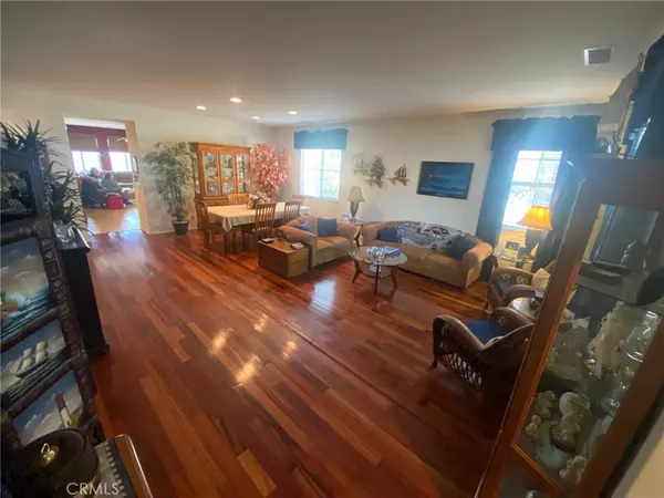 Eastvale, CA 92880,14279 Brant CT