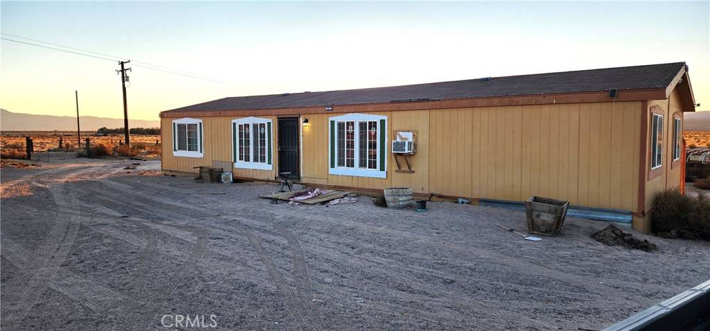 Newberry Springs, CA 92365,38538 Apache AVE