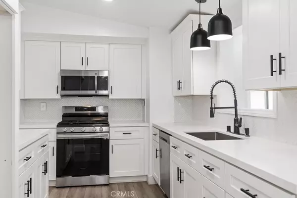 Buena Park, CA 90621,6469 Savoy CIR