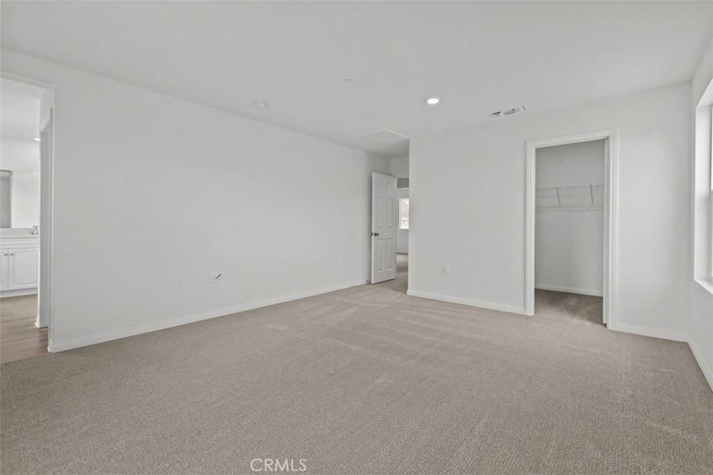 Lake Elsinore, CA 92530,904 Dryden DR