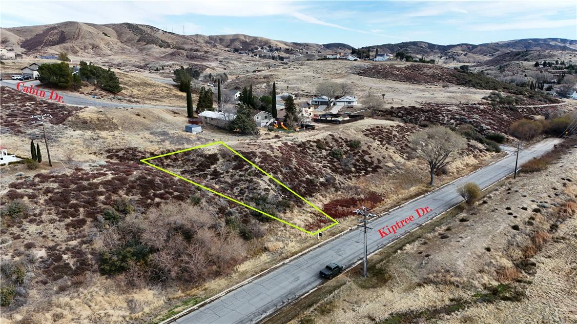 0 Kiptree DR, Lake Hughes, CA 93532