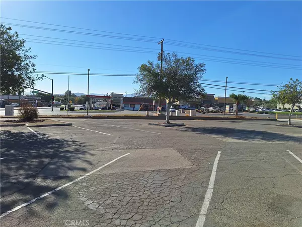 Riverside, CA 92505,10303 Arlington AVE