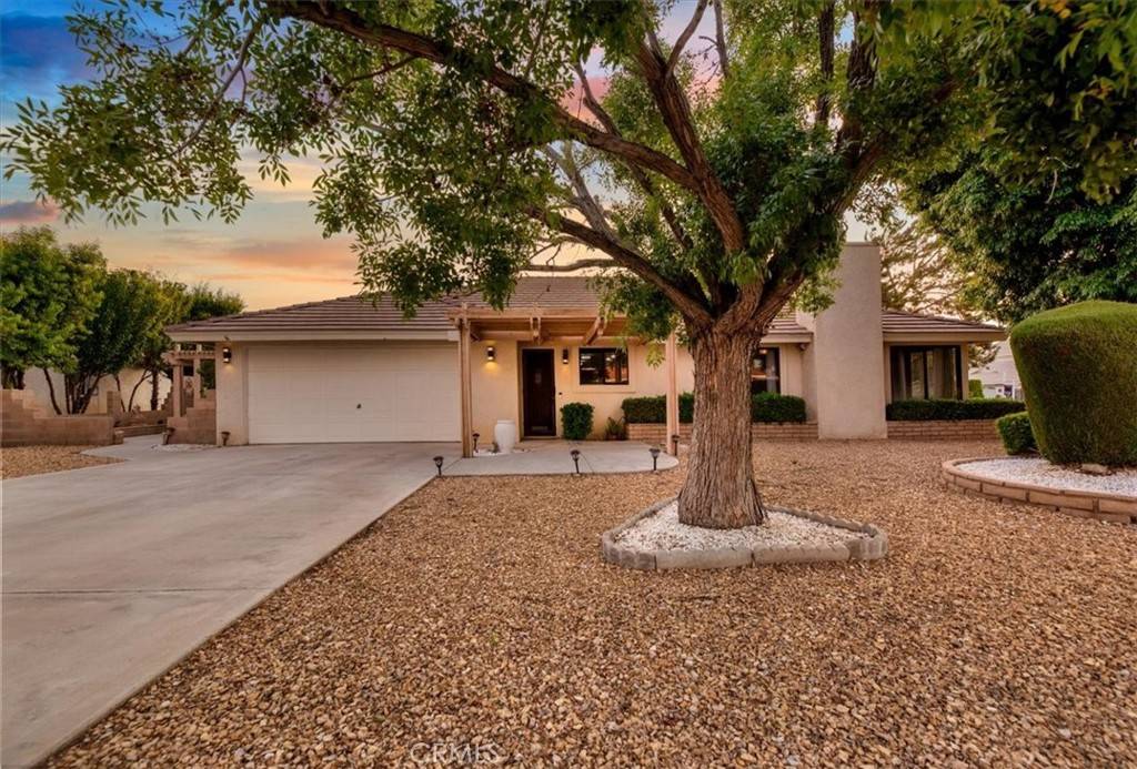 18345 Salem LN, Victorville, CA 92395