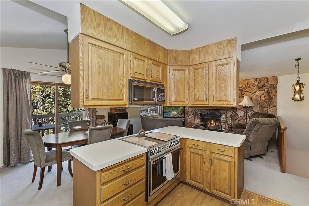 Green Valley Lake, CA 92341,33393 Robin DR