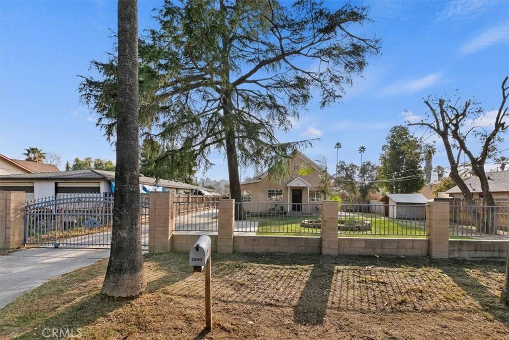 Riverside, CA 92507,2850 Iris ST