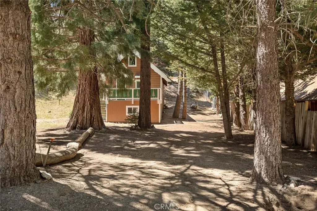 Green Valley Lake, CA 92341,33855 Meadow LN