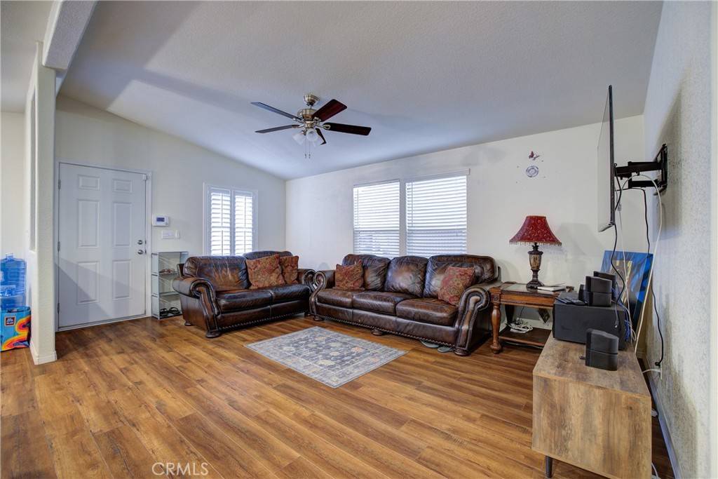 Riverside, CA 92503,3700 Buchanan ST #212