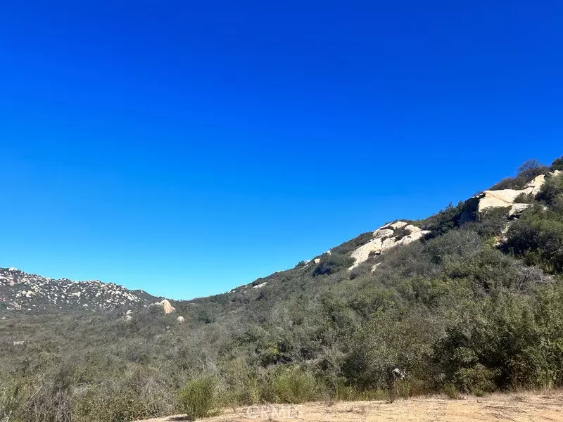 Fallbrook, CA 92028,0 Rainbow Heights RD