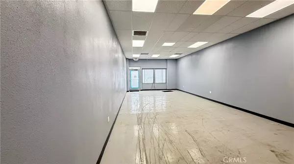 San Bernardino, CA 92405,1233 N E ST
