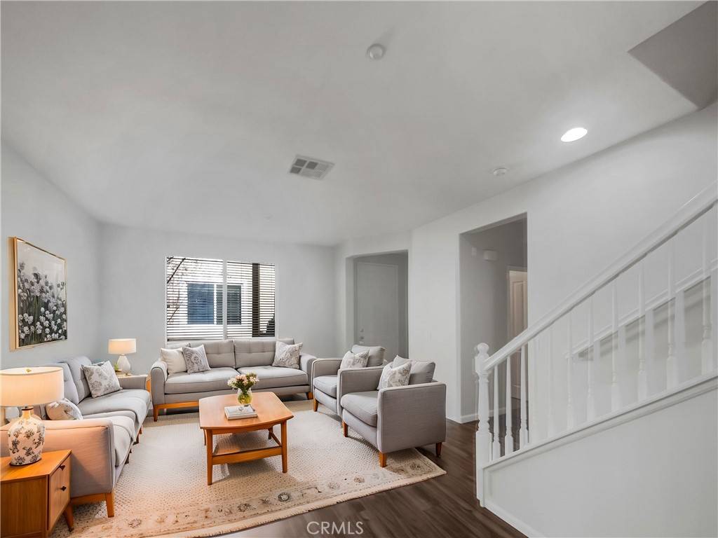 Murrieta, CA 92562,35809 Springvale LN #3