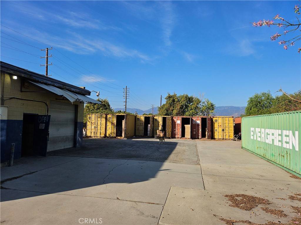 San Bernardino, CA 92401,432 Oak ST