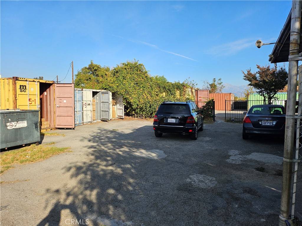 San Bernardino, CA 92401,444 Oak ST