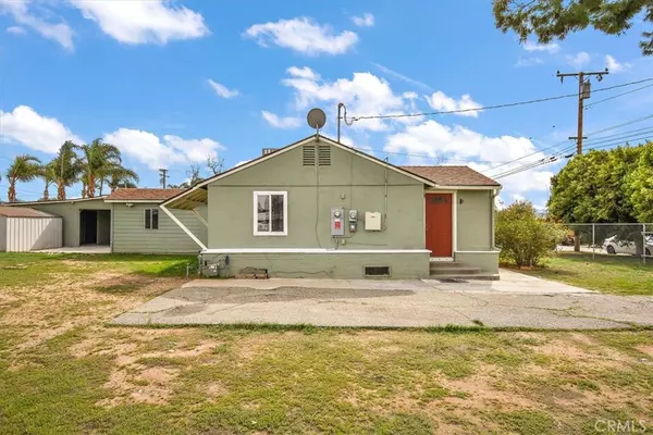 Jurupa Valley, CA 92509,4164 Vernon AVE