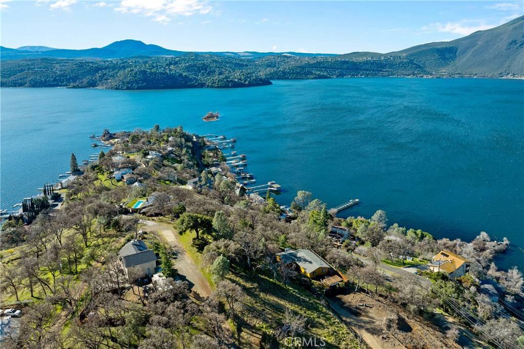 Clearlake, CA 95422,3019 Oak Crest DR