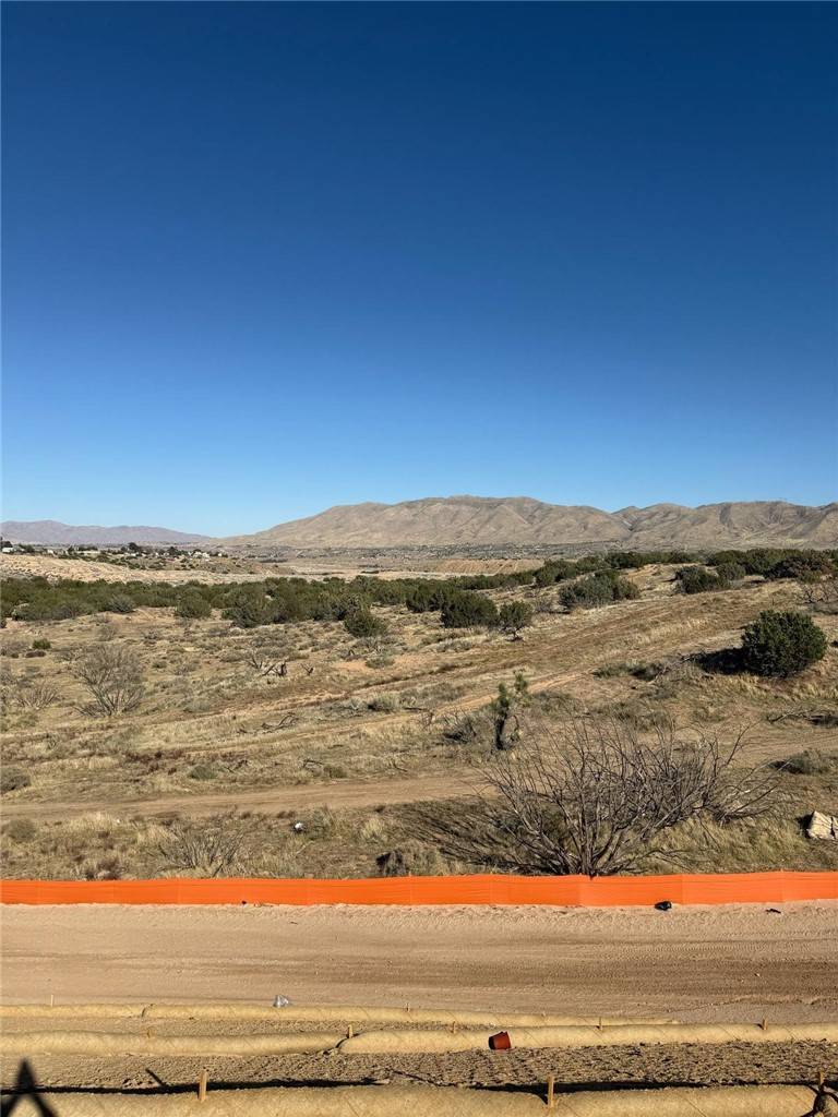 Hesperia, CA 92345,0 Paisley Ave