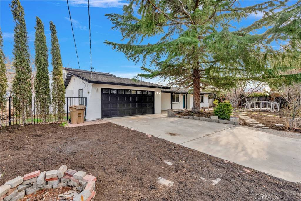 Hesperia, CA 92345,18297 Ranchero RD