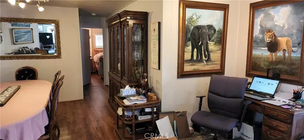 Vista, CA 92084,1506 Oak DR #12