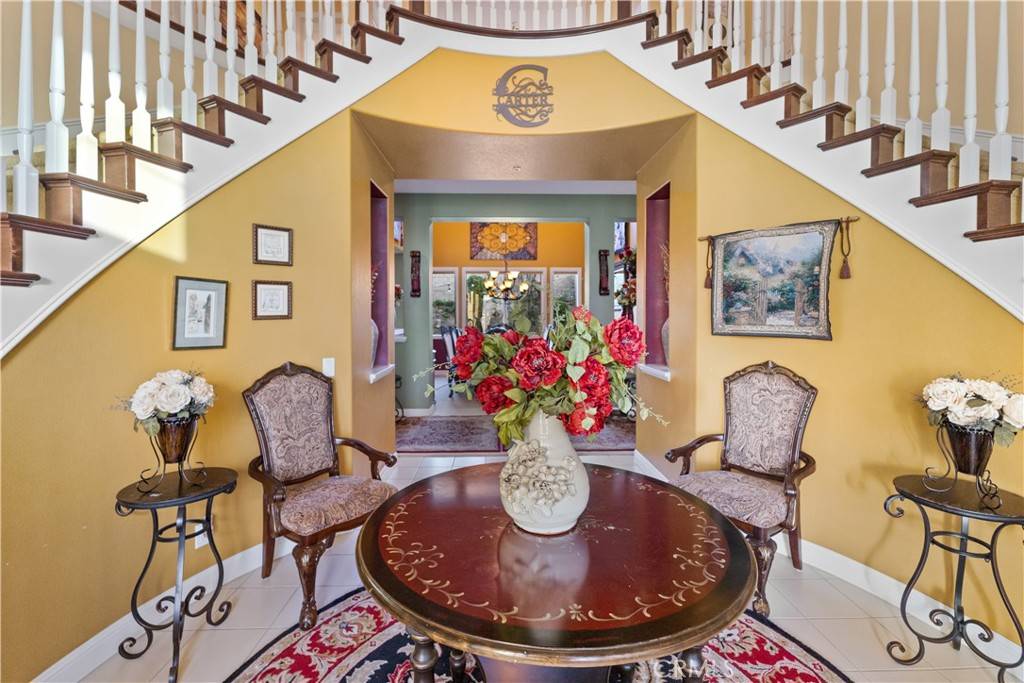 Highland, CA 92346,7633 Kent ST