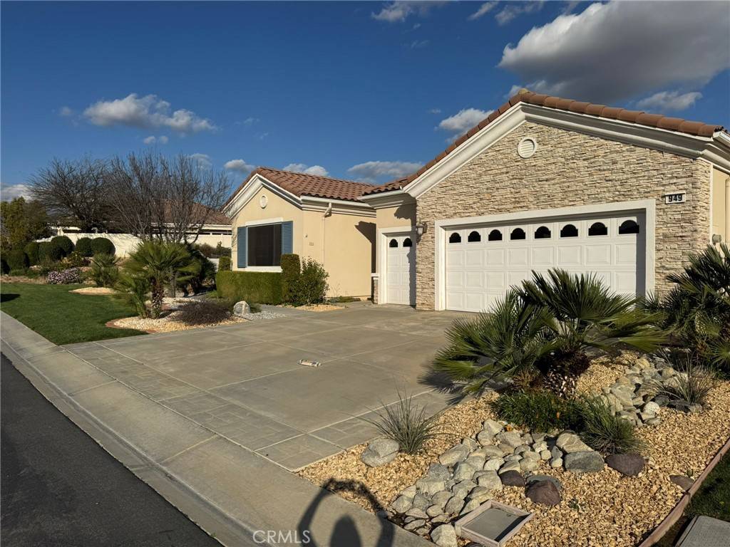 949 Pebble Beach RD, Beaumont, CA 92223