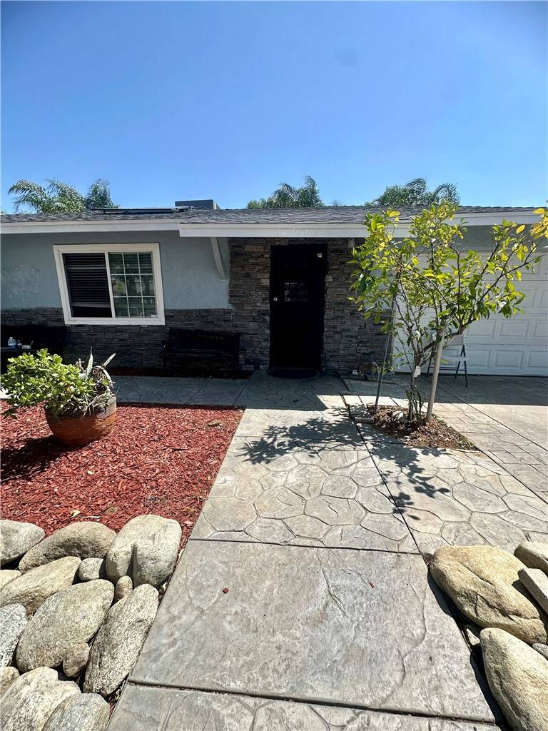 Riverside, CA 92503,9106 Bruce AVE
