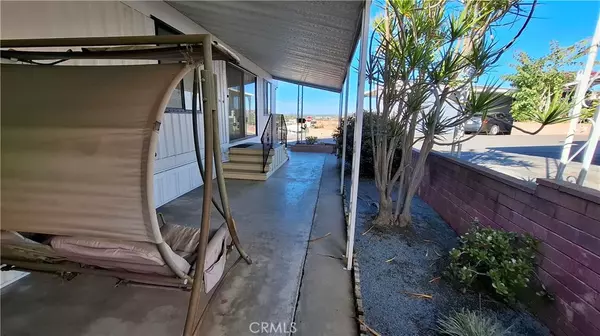 Vista, CA 92083,200 Olive AVE #66
