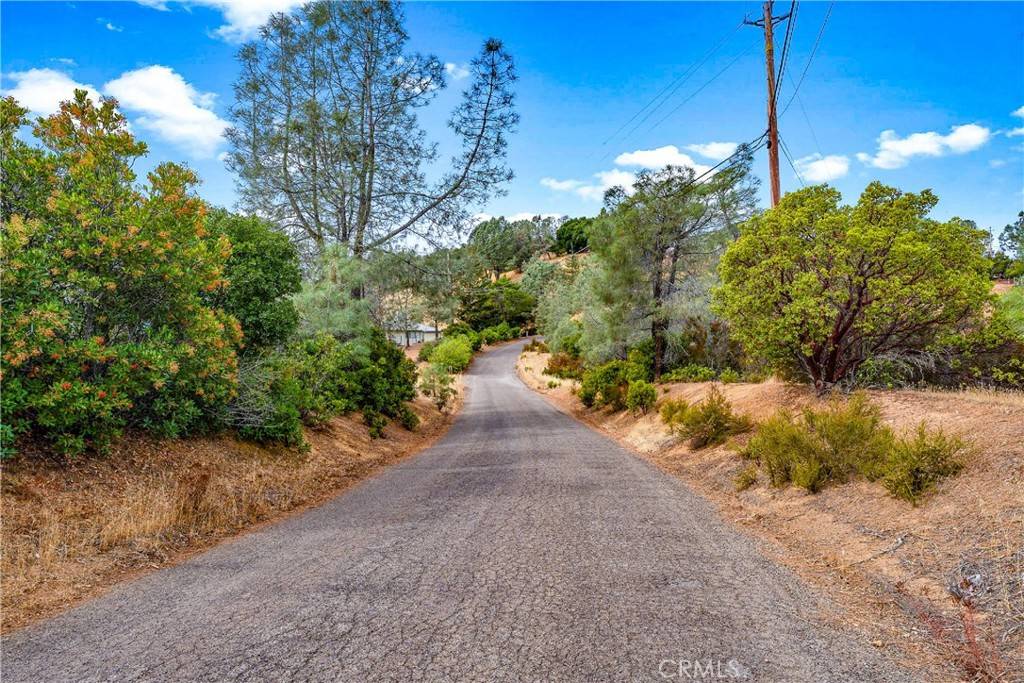 12220 Cerrito DR, Clearlake Oaks, CA 95423