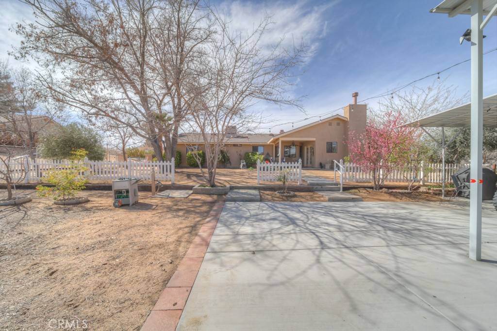 Hesperia, CA 92345,17802 Capri ST