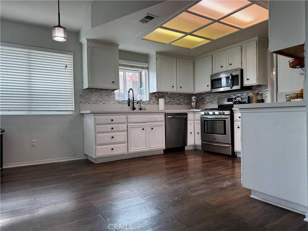 44063 Lately CIR, Hemet, CA 92544