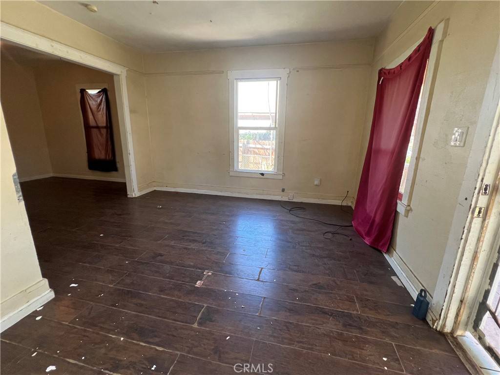 Riverside, CA 92507,2158 10th ST