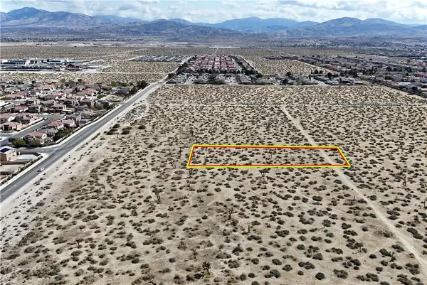 Palmdale, CA 93552,0 Vac/Vic Ave R /65ste AVE