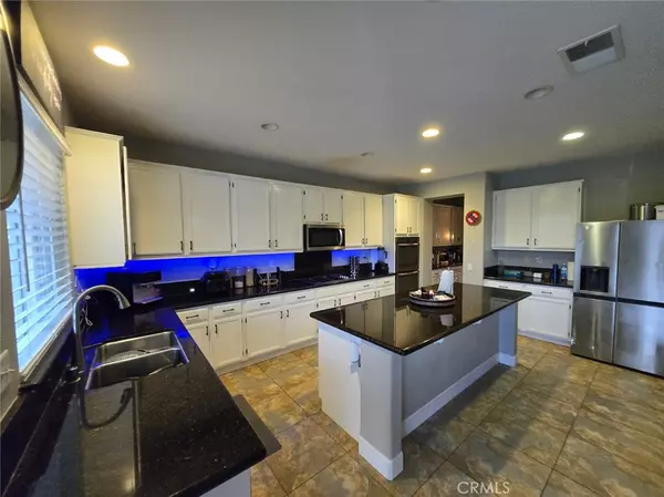 Wildomar, CA 92595,20530 Fox Den RD