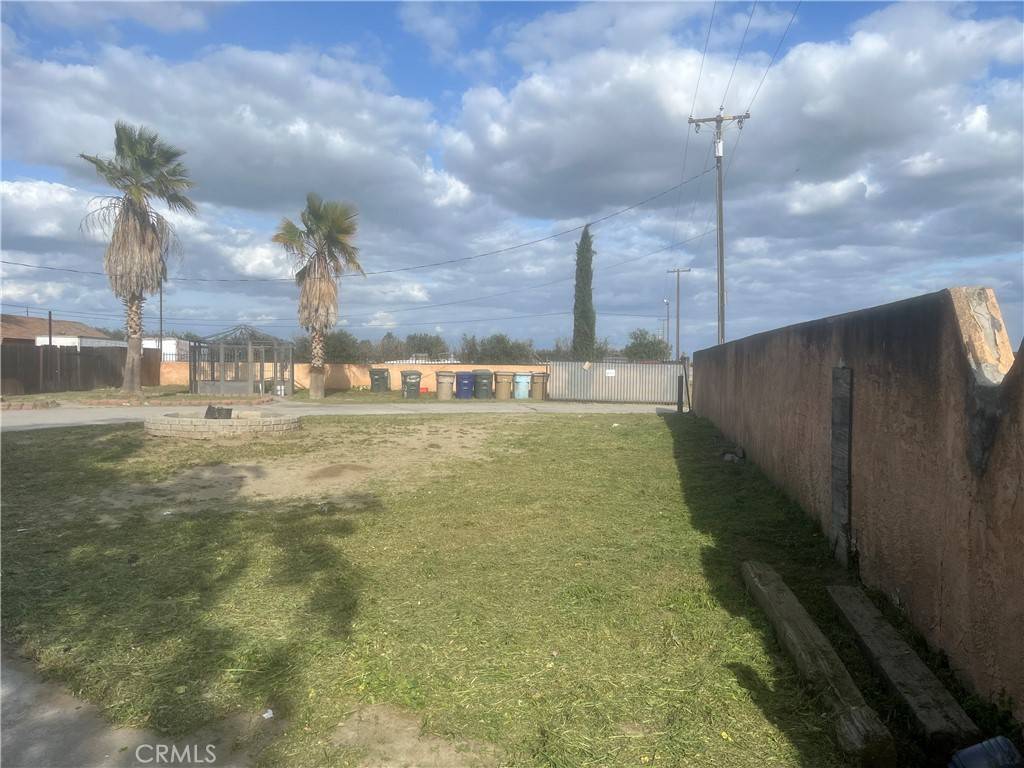 Bakersfield, CA 93314,18140 Stockdale HWY