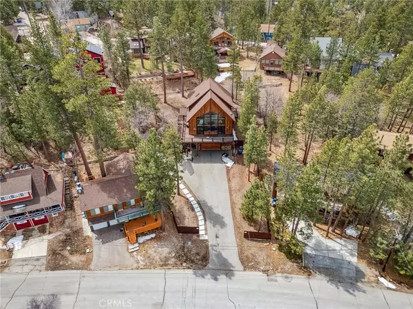 Big Bear Lake, CA 92315,450 Temple LN