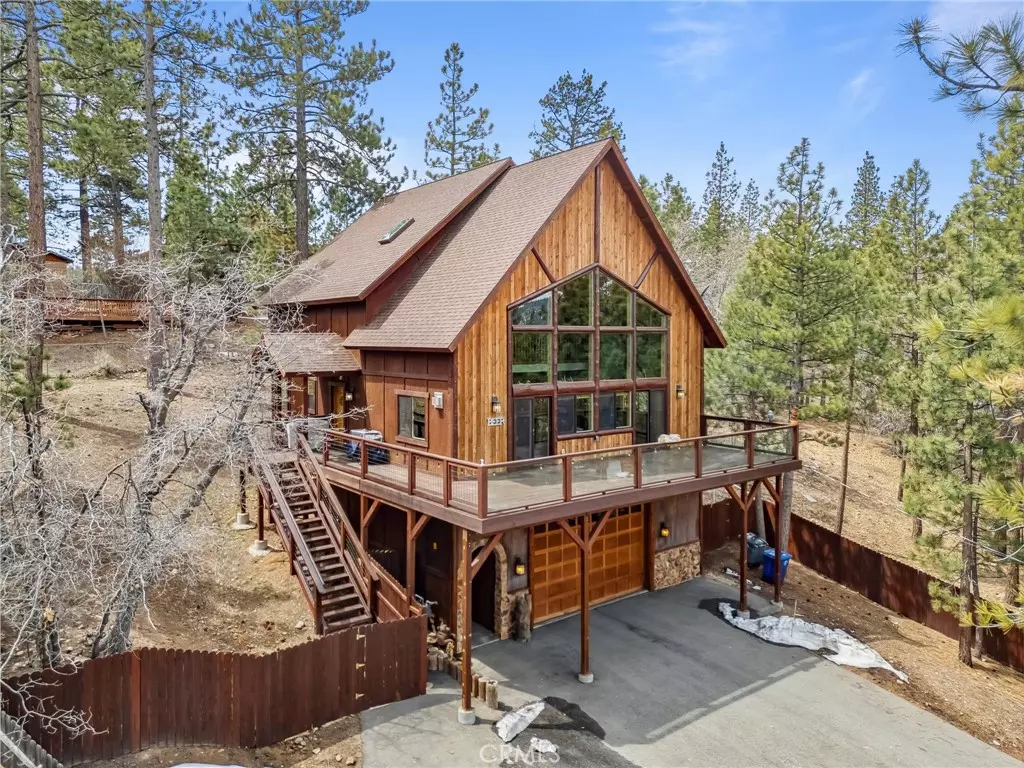 Big Bear Lake, CA 92315,450 Temple LN