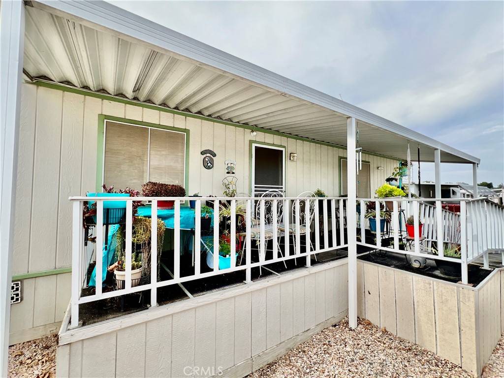 Riverside, CA 92503,9391 California AVE #97