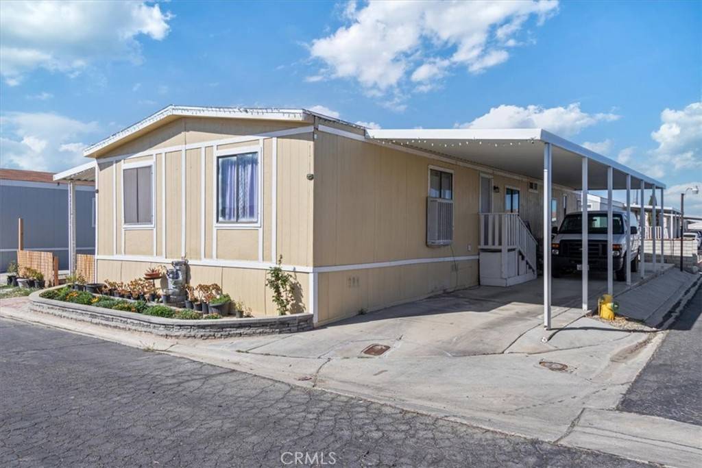 Rosamond, CA 93560,1550 20th ST W #70