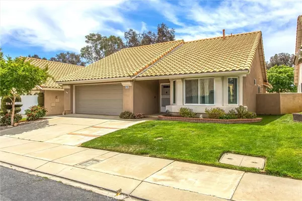 Banning, CA 92220,883 Riviera AVE